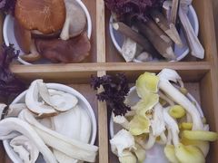 -阿婆情腊排骨火锅(金虹路店)