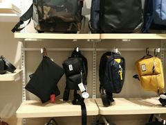 -hotwind热风(中贸广场店)