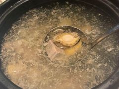 鲍鱼炖土猪肉汤-海蓝海鲜馆(五四北店)