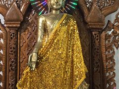 -ခြောက်ထပ်ကြီးရွှေသာလျောင်းဘုရားကြီး