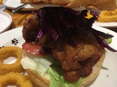 -more than meow吴止猫主题餐厅(承德 中船汇店)