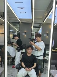 -藤野造型烫发染发