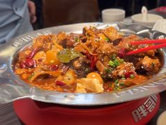 -胖哥俩肉蟹煲(上海悦荟广场店)