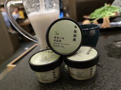 冰激凌-湊湊火锅·茶憩(打浦桥日月光店)