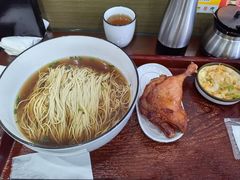 -百年老字号·观振兴蟹黄面·三虾面·苏式面(观前街富仁坊巷店)