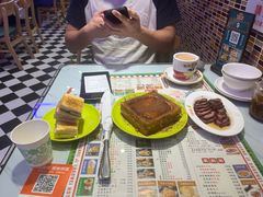 -绿茶餐厅(光谷世界城步行街店)