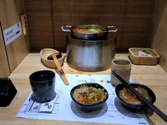 -独食火锅·半米屋台(直营总店)