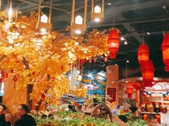 -老滇山寨•云南特色菜•地方菜•民族风情歌舞表演(金碧店)