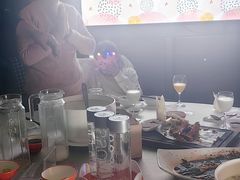 -泓历皇朝酒店(东亭店)