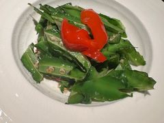 -纳鲁孜·新疆特色餐厅(上海悦荟广场店)