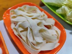 -云南印象昭通天麻火腿鸡(新疆石油花园二期店)