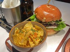 -阿妮叶李(光谷世界城店)