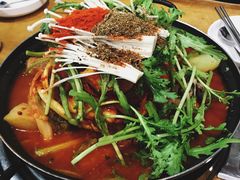 -喇喇排骨火锅·传统韩式脊骨汤(望京西园总店)