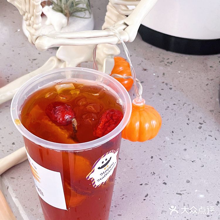 这家咖啡店万圣节气息拉满～