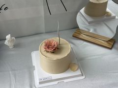 -伶甜·CAKE(国贸店)