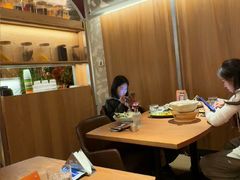 -芭莉与彩虹西餐厅(成都合生汇店)