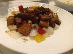 -品悦酒店(三林古镇店)