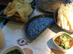 炸豆皮-哥老官重庆美蛙鱼头(宝山龙湖店)