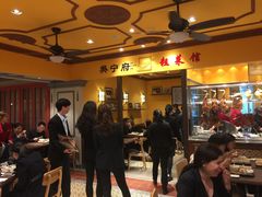 -大食代美食广场(上海中心店)