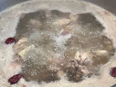-一席地·本地鸡窝·杭帮鸡火锅(萧山银隆百货店)