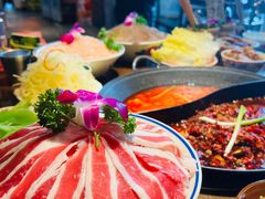 -萍姐火锅·公路夜市(武汉首店)