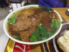 -黄阿姨锅贴大王(万航渡路店)