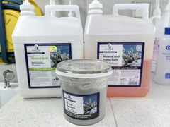 -汪小喵宠物·戴维斯乐芳希施宠馨宝皮毛调理洗护店