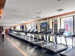 -蓝天国际游泳培训基地(华腾园店)