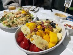 水果拼盘-露露家咖啡店