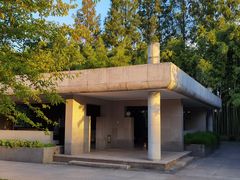 -上海市龙华烈士陵园