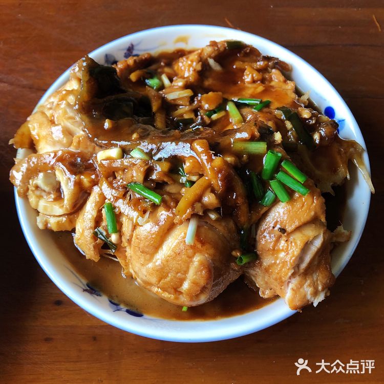 夏日里的美味之好吃又不胖的红烧螺蛳青鱼