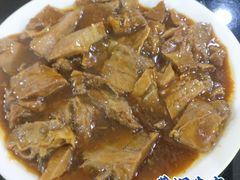 黄焖牛肉-来顺成饭庄