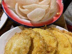 鸡蛋炸馒头-炙热童年·老北京炙子烤肉(南锣鼓巷店)