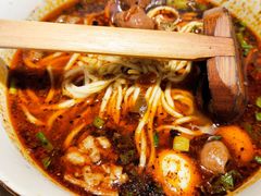-麻婆婆白家肥肠粉(海岸城店)
