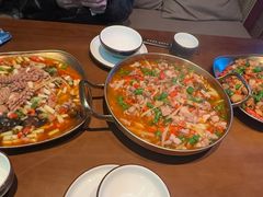 -三叔特色自贡菜(中海国际店)
