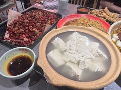 -川芙蓉·市井老川菜(长寿路店)