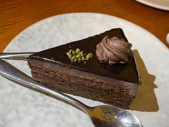 -普兰达德国餐厅·德式脆皮烤猪肘·自酿啤酒(观唐店)