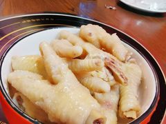 -虾弄弄海派小龙虾·牛羊蝎子火锅