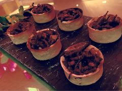 松子爆鳝丝-桂花楼淮扬中餐厅(浦东香格里拉店)