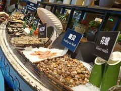 -领鲜活海鲜榴莲自助火锅(东门店)