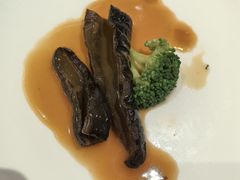-大中华希尔顿酒店-念自助餐·嗨啤·小龙虾