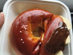 -HOT CRUSH趁热集合·现烤面包(环球港店)