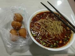 -崇州余荞面(落虹桥店)