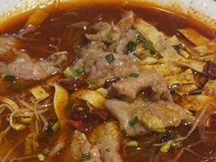 -徕碗水煮肉(大V小巷·王府井美食街店)