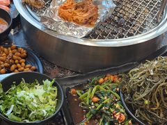 -啊美丽炭火烤肉(滑翔一店)