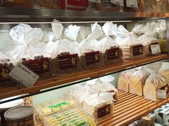 -苹果花园(龙漕路店)