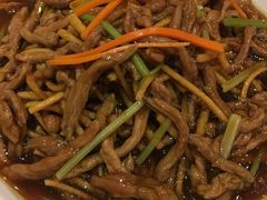 -刘胖子家常菜·蹄花焖藕(中南店)