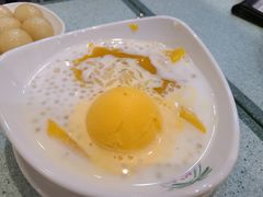 杨枝甘露-松记糖水店(铜锣湾分店)