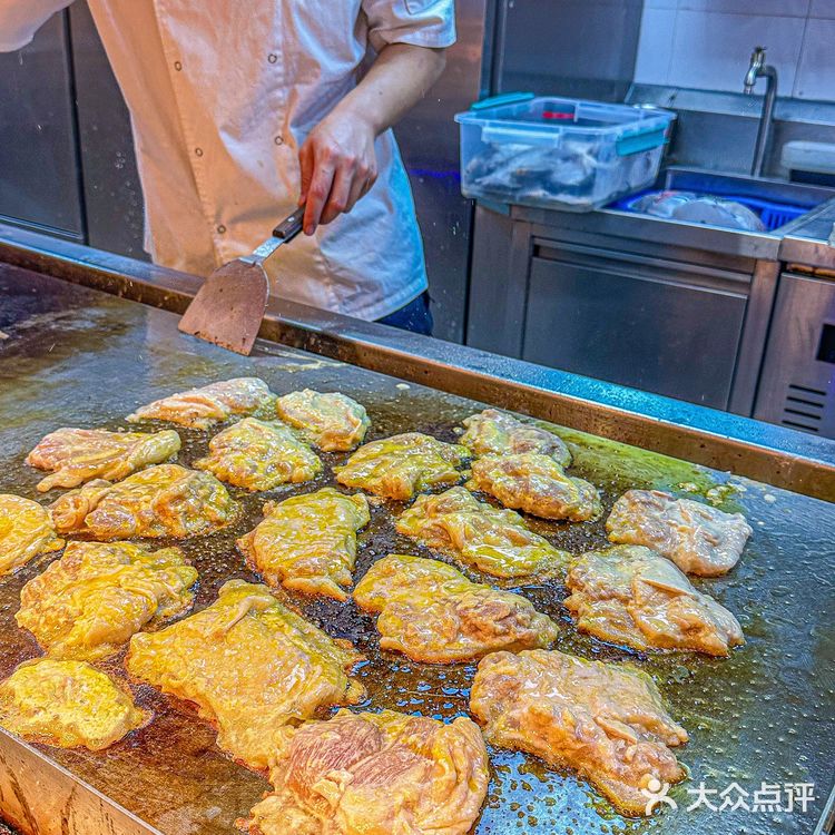 广州打工人食堂CBD又多开了一家！