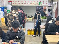 -曹宝林砂锅麻辣烫(星光路店)